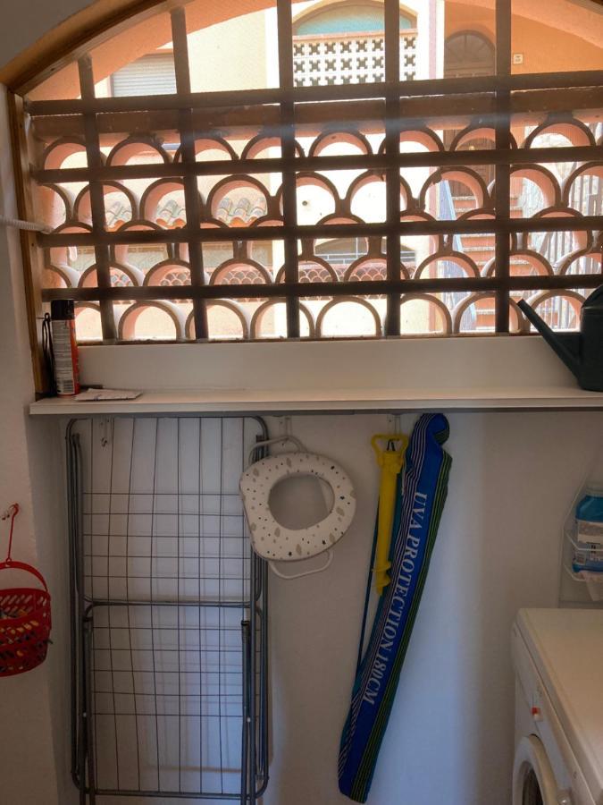 Tres Bel Appartement Entierement Renove Empuriabrava Zewnętrze zdjęcie
